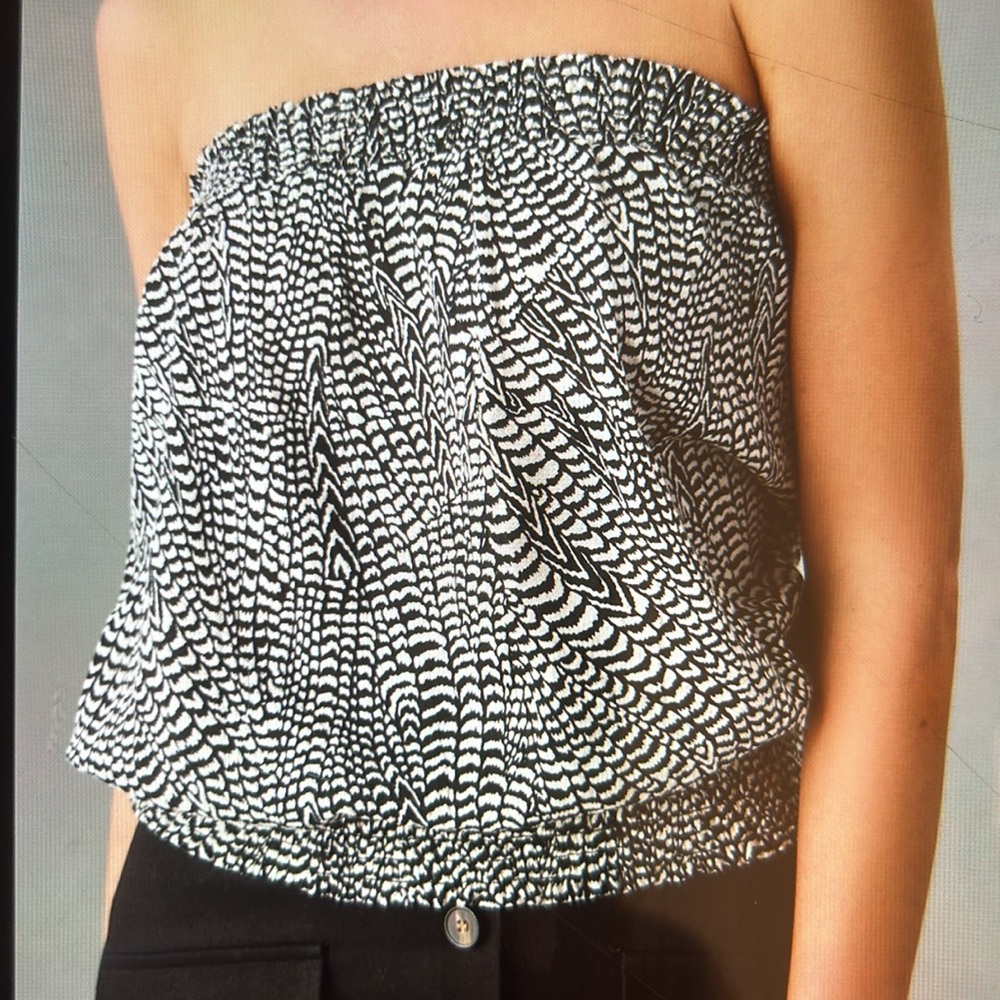 Anthropologie Strapless Smocked Bubble Top (L)